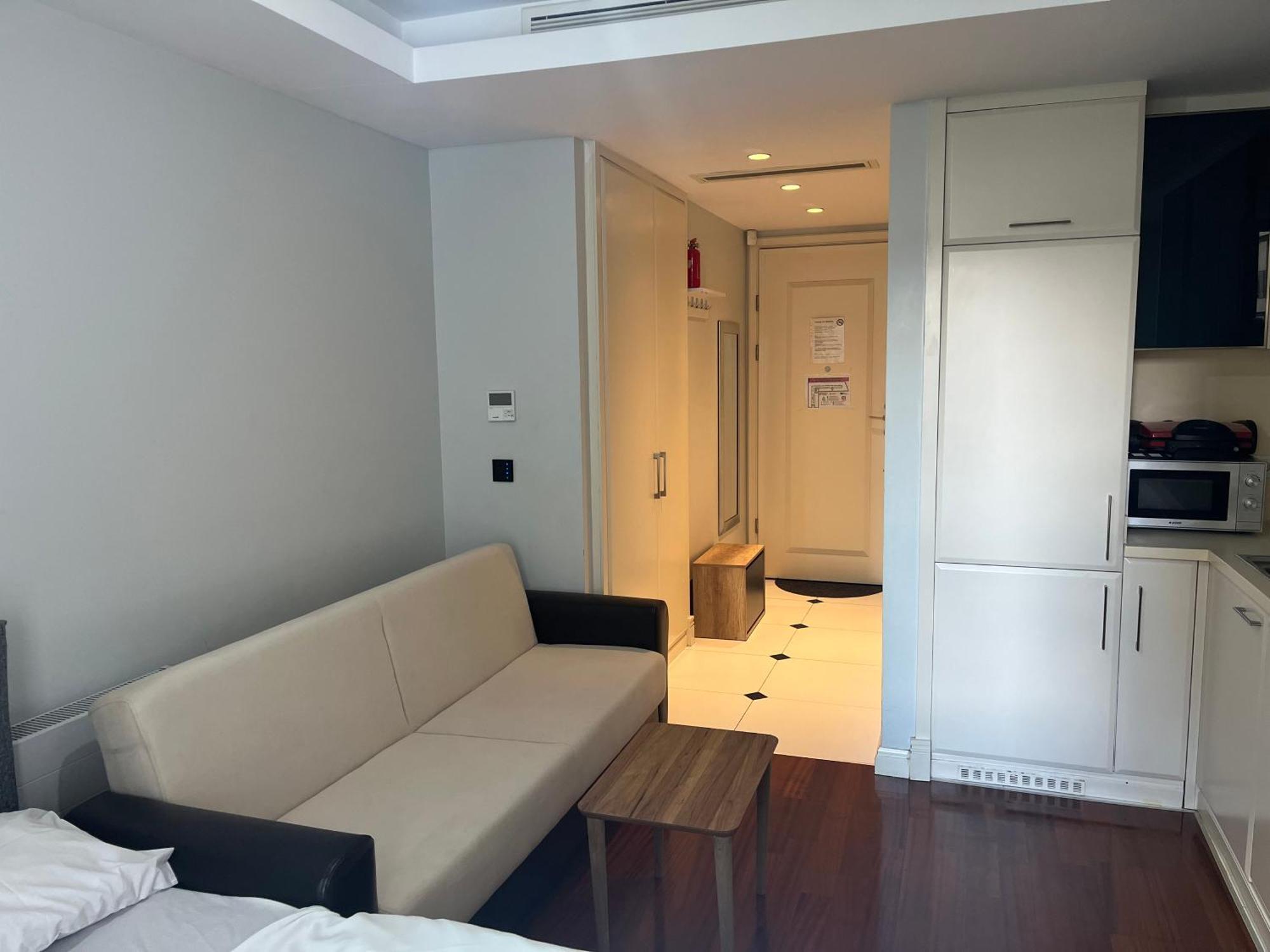 Studio Flat-One Room In Lux Residence Near Taksim-Beyoglu Стамбул Экстерьер фото